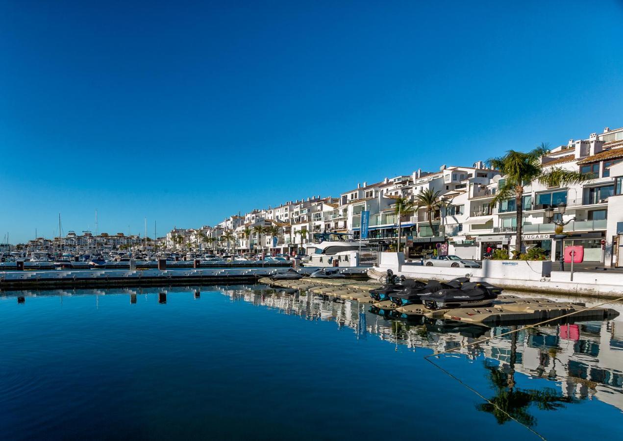 Luxury Holiday In Puerto Banus Marina With Sea Views